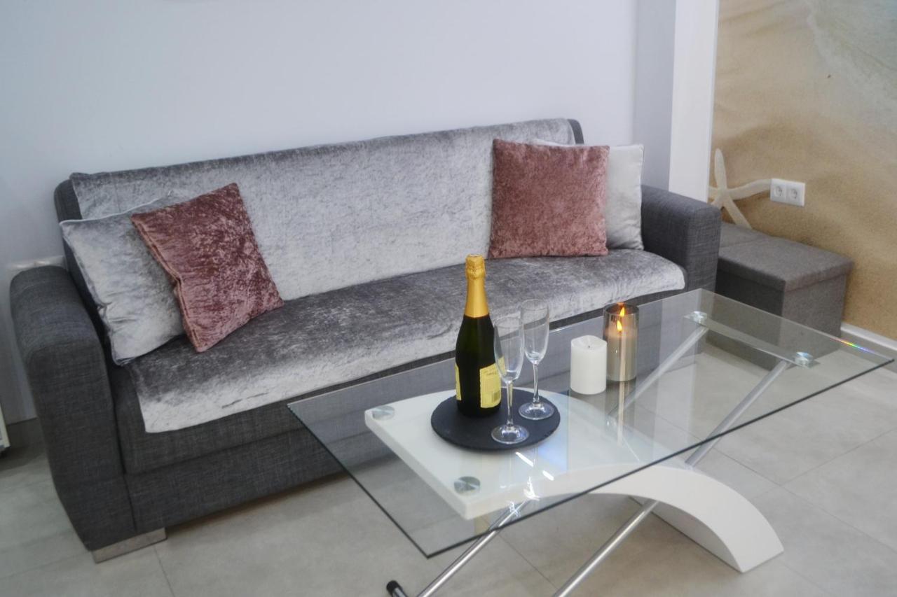 Blue Horizon Luxury Apartment Nerja Exterior photo
