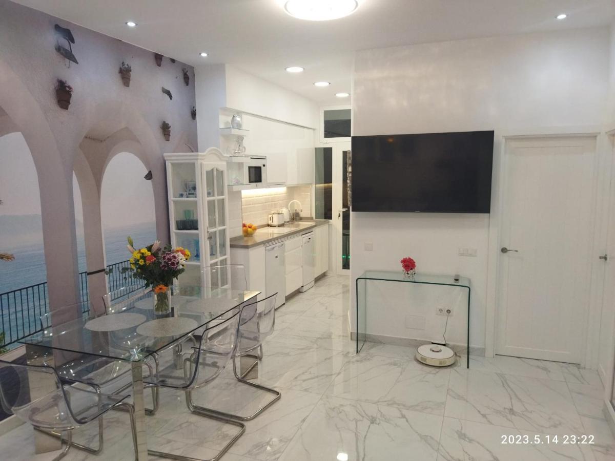Blue Horizon Luxury Apartment Nerja Exterior photo