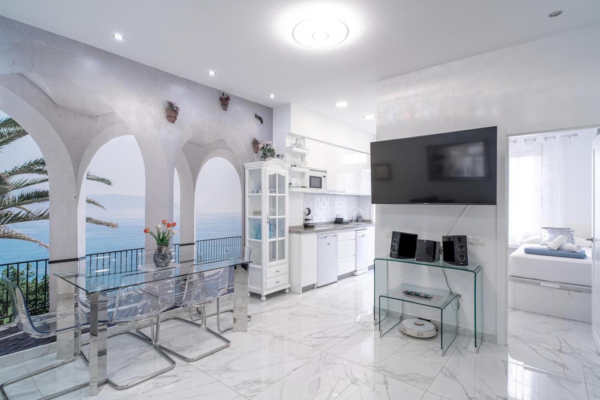 Blue Horizon Luxury Apartment Nerja Exterior photo